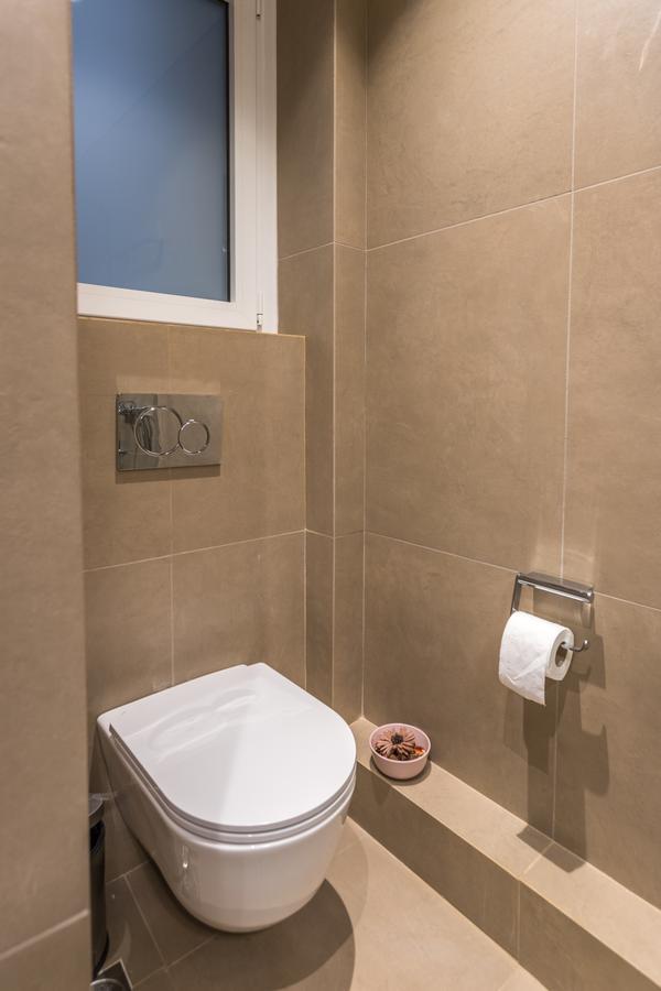 شقة Hiend 4Th Floor 1Bdr أثينا المظهر الخارجي الصورة