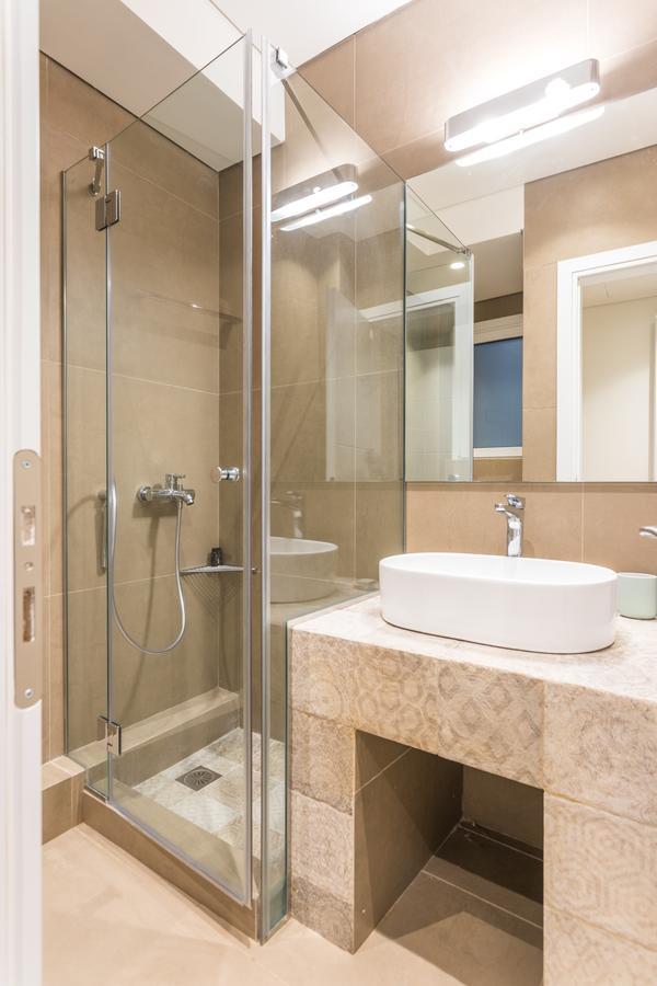 شقة Hiend 4Th Floor 1Bdr أثينا المظهر الخارجي الصورة